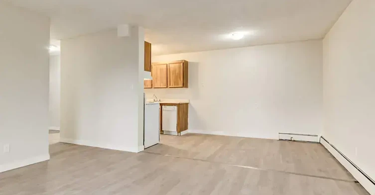 302-4503 45 Avenue, Lloydminster City West, AB, S9V 0W8 - 13