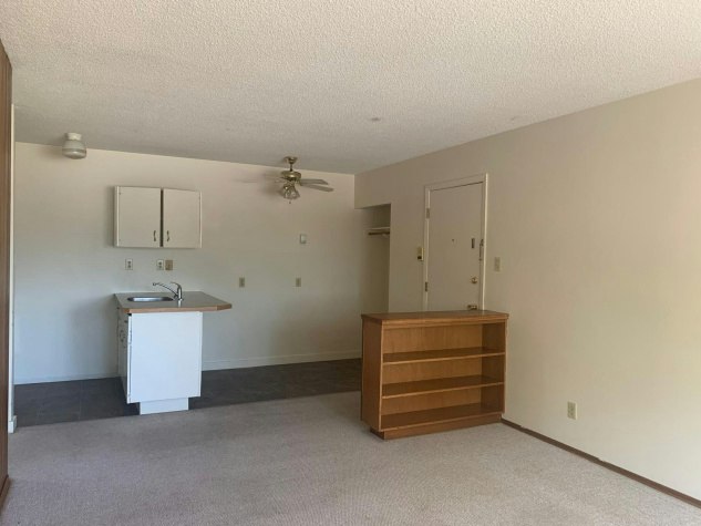 5806 52 Avenue, Red Deer, AB, T4N 4K4 - 3