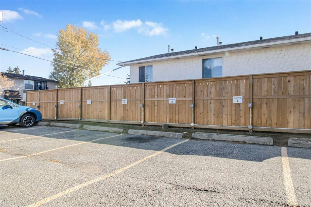 4512 75 Street Northwest, Calgary, AB, T3B 2M9 - 16