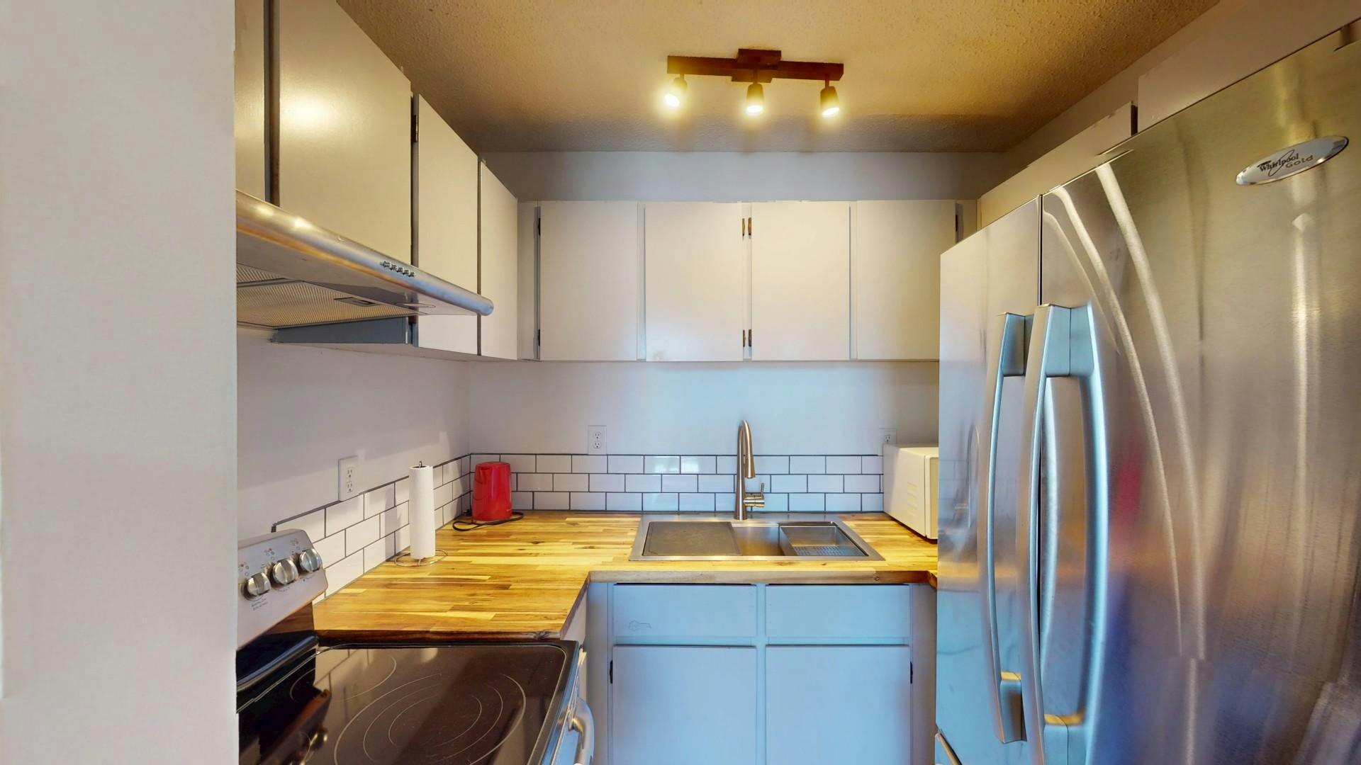 4512 75 Street Northwest, Calgary, AB, T3B 2M9 - 10