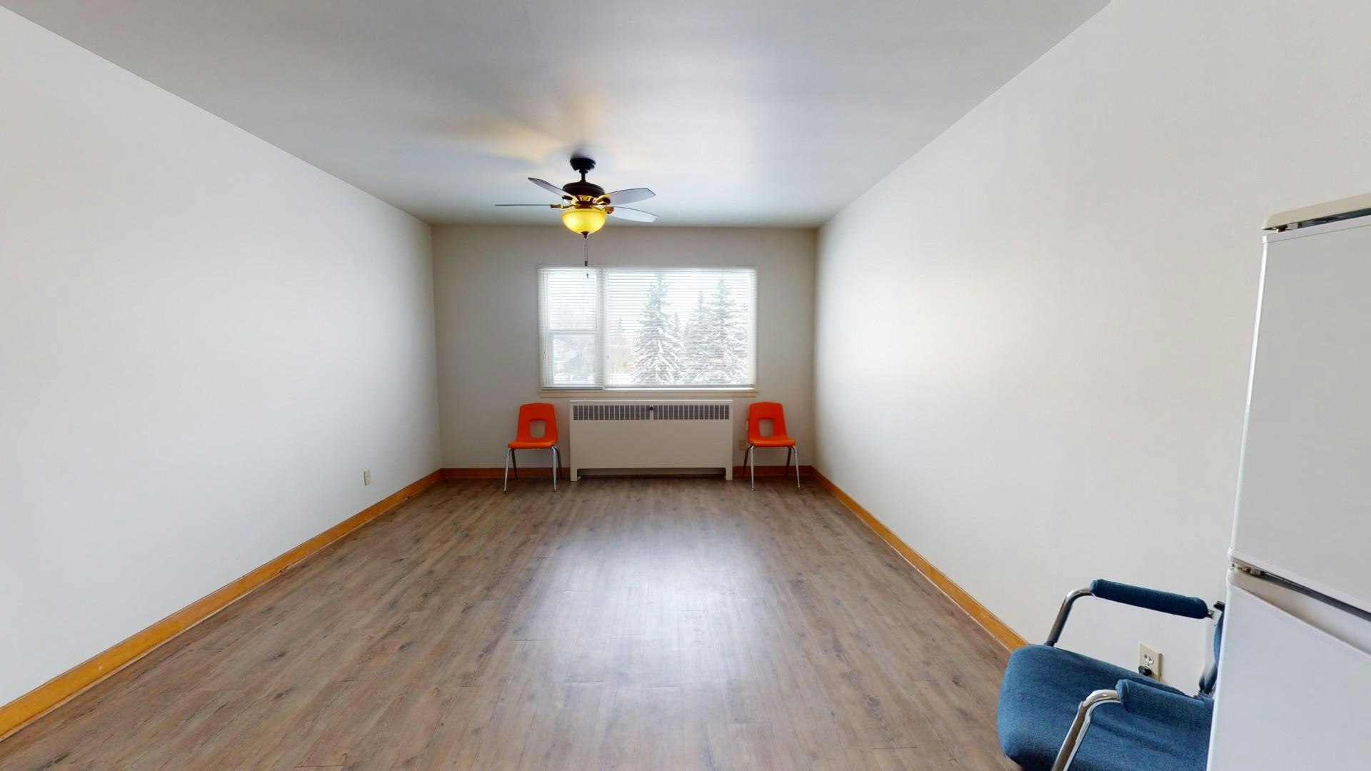 2039 26 Avenue SW, Calgary, AB, T2T 1E5 4