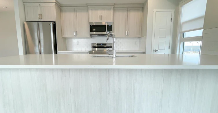 212-80 Carrington Plaza Northwest, Calgary, AB, T3P 1X6 - 2