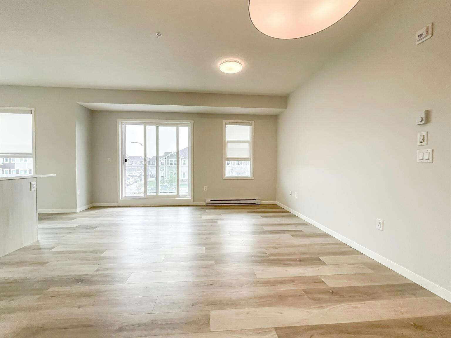 212-80 Carrington Plaza Northwest, Calgary, AB, T3P 1X6 - 7