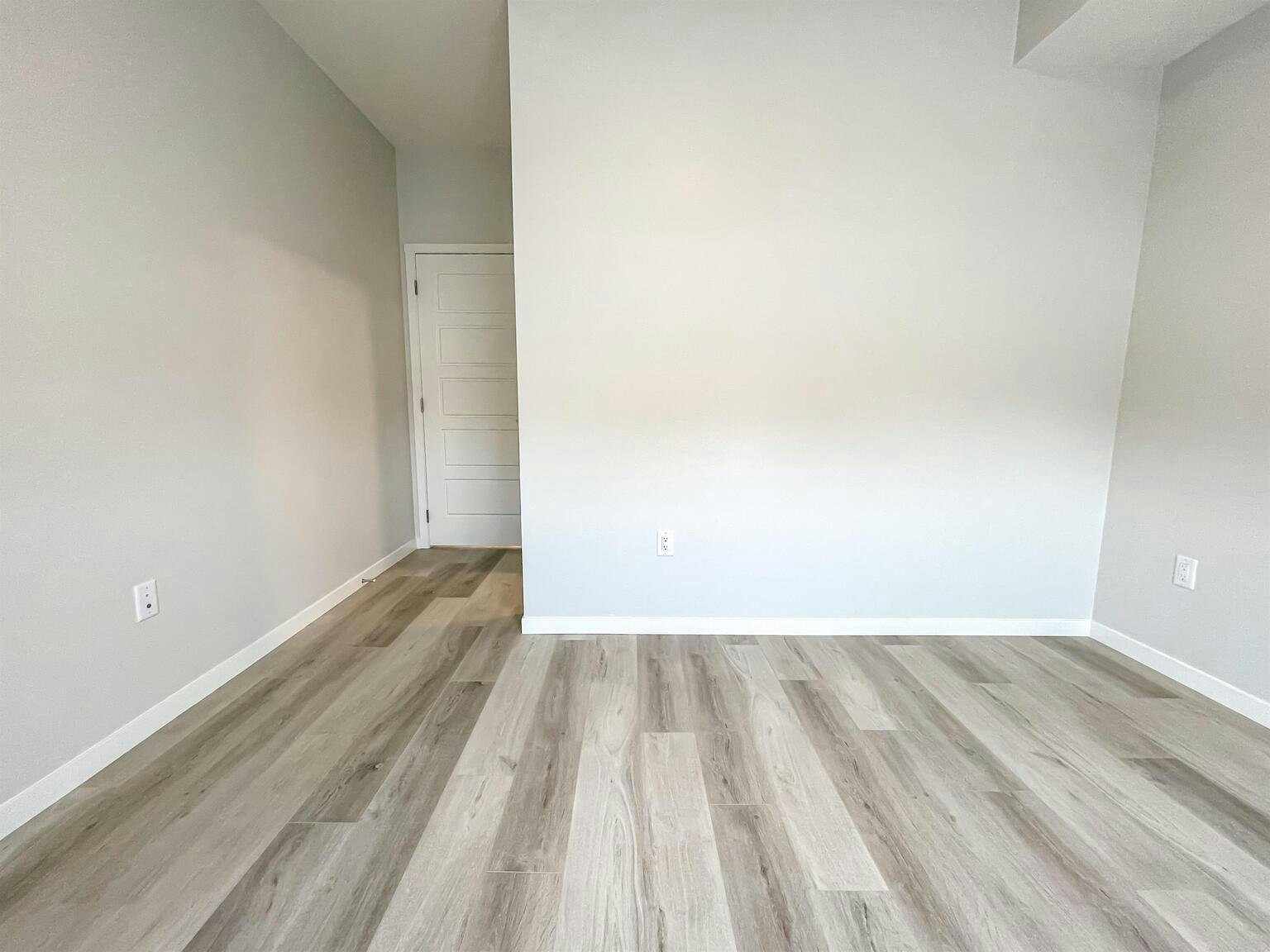 212-80 Carrington Plaza Northwest, Calgary, AB, T3P 1X6 - 16