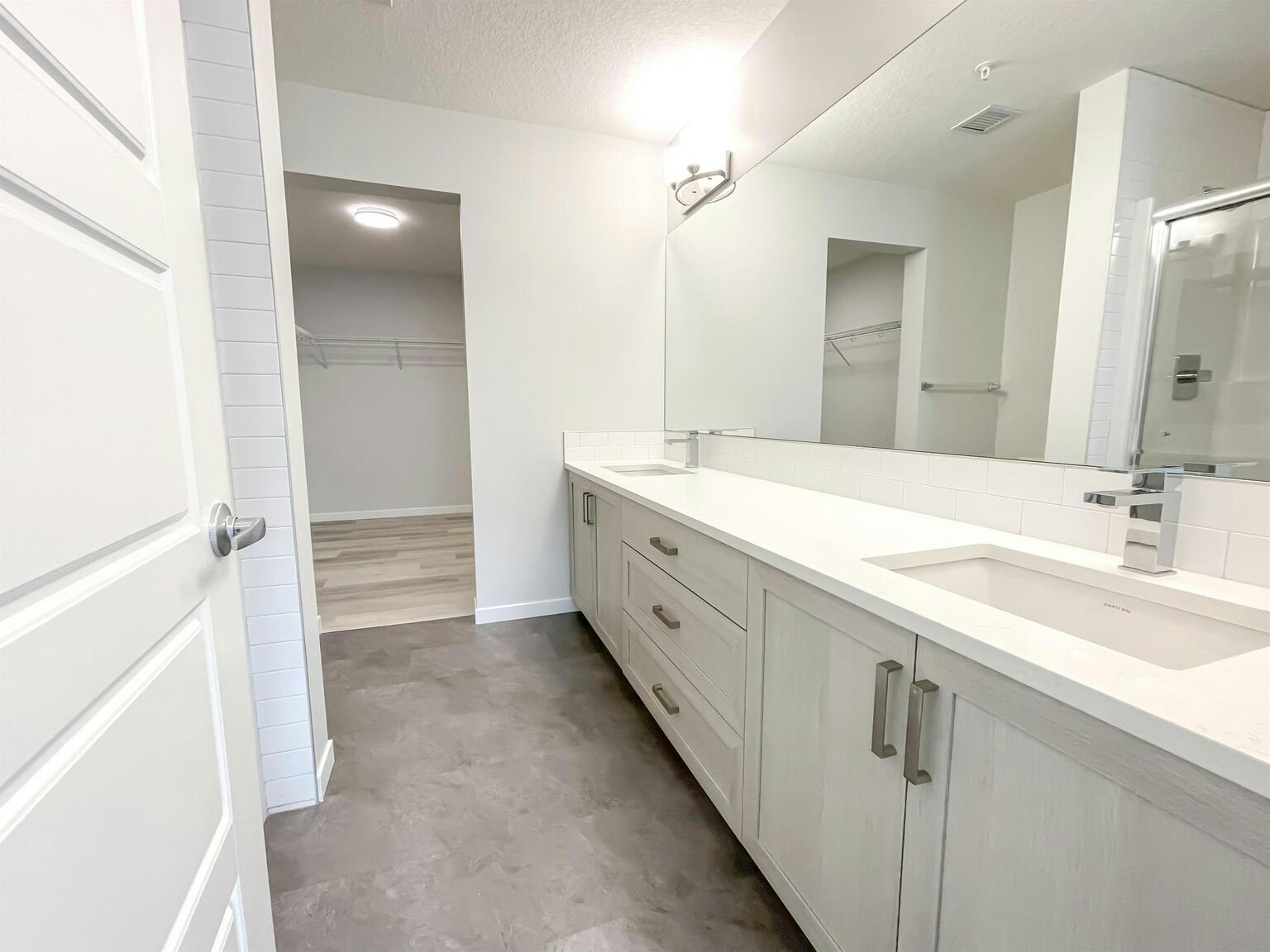 212-80 Carrington Plaza Northwest, Calgary, AB, T3P 1X6 - 11