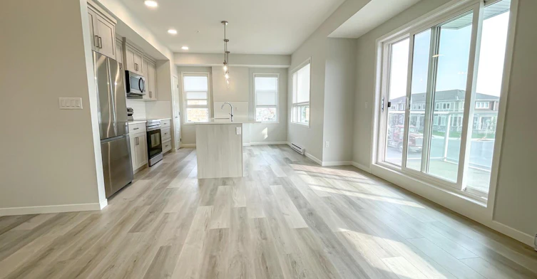 212-80 Carrington Plaza Northwest, Calgary, AB, T3P 1X6 - 5