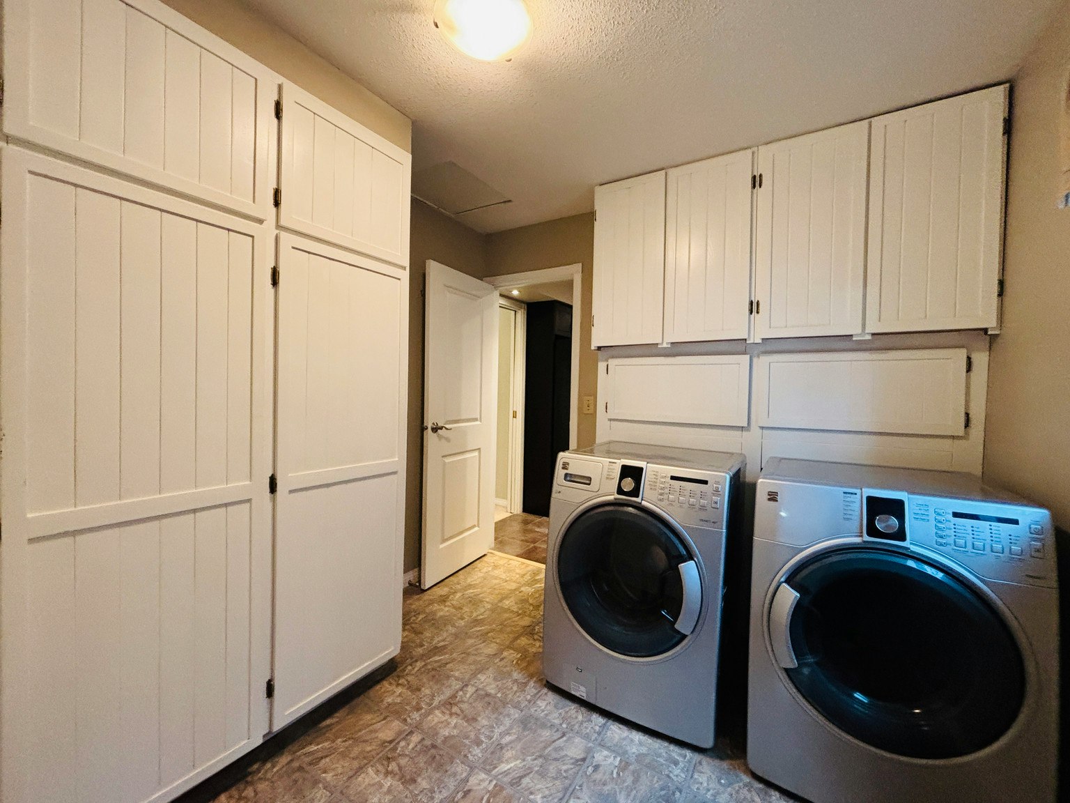 3 Beds-11189 Canyon Crescent, Delta, BC, V4E 2R6 - 33
