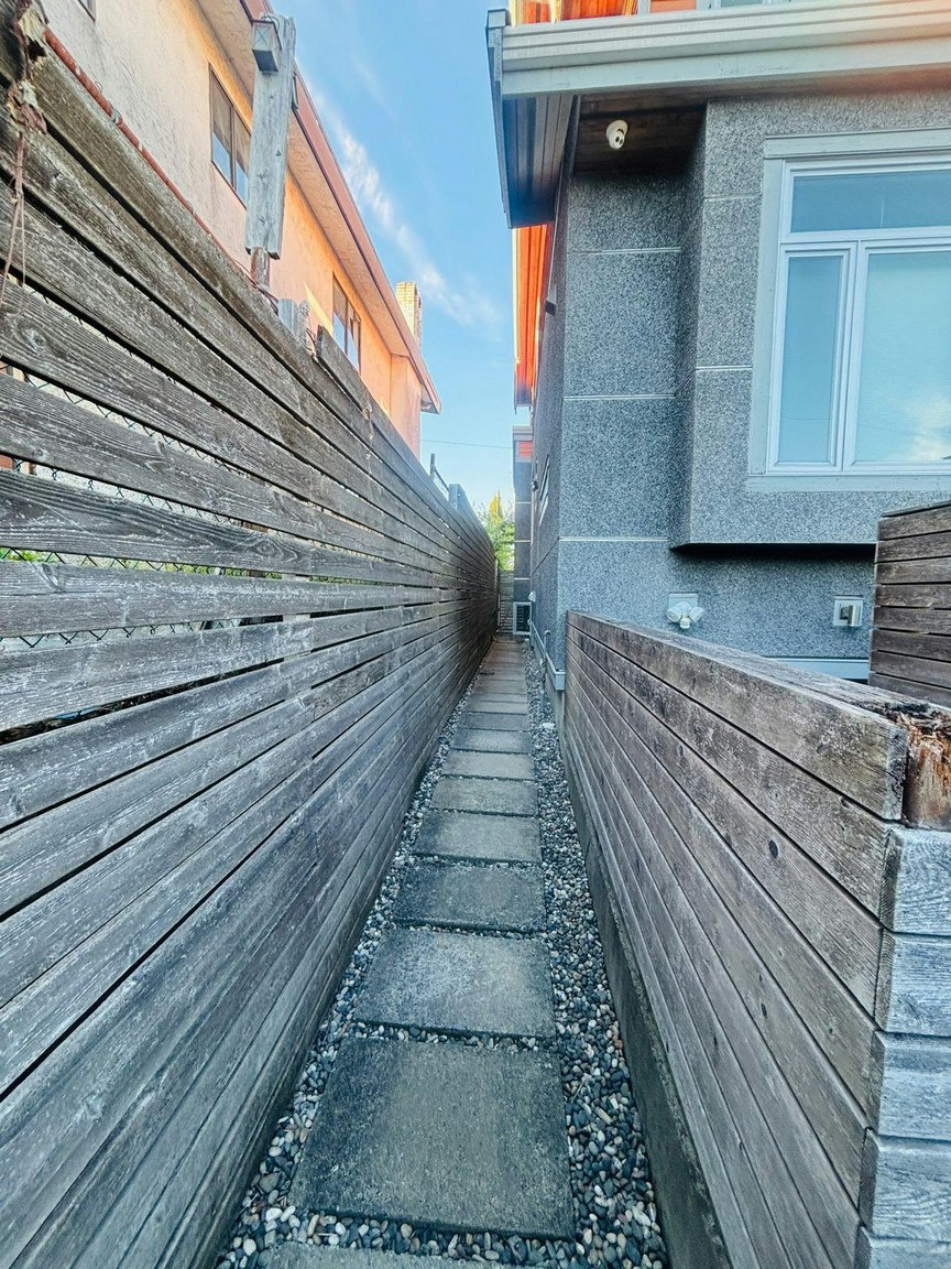 LEFT BASEMENT-3260 East 5th Avenue, Vancouver, BC, V5M 1P3 - 13