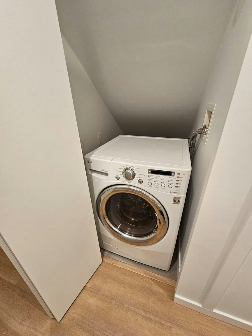 LEFT BASEMENT-3260 East 5th Avenue, Vancouver, BC, V5M 1P3 - 9