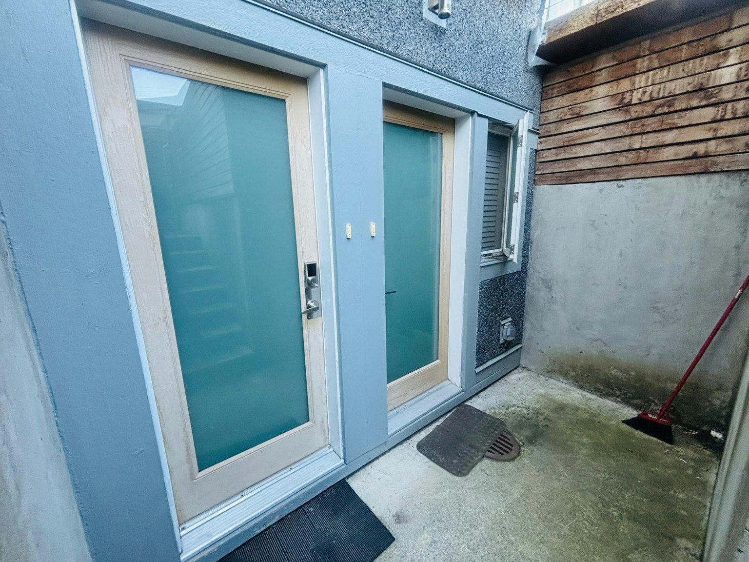 LEFT BASEMENT-3260 East 5th Avenue, Vancouver, BC, V5M 1P3 - 4