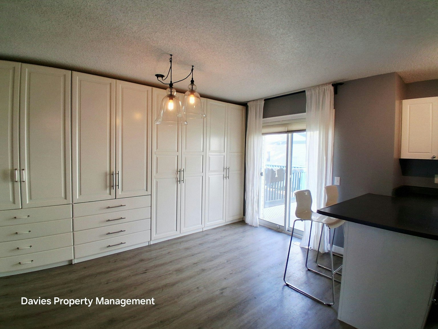 54-10909 106 Street NW, Edmonton, AB, T5H 4M7 - 4