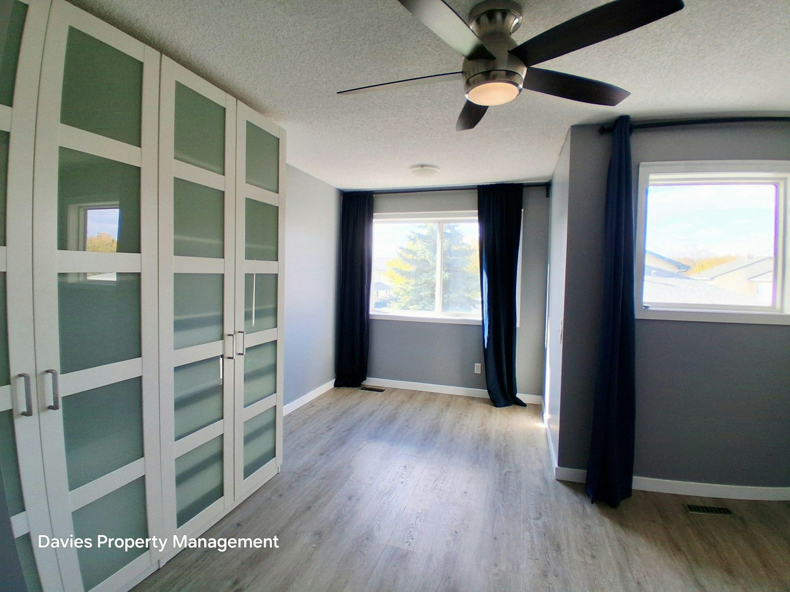 54-10909 106 Street NW, Edmonton, AB, T5H 4M7 - 5