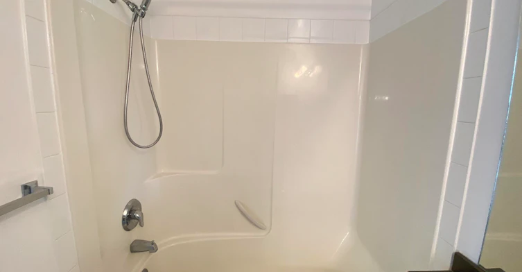 11325 83 Street Northwest, Edmonton, AB, T5B 4W5 - 4