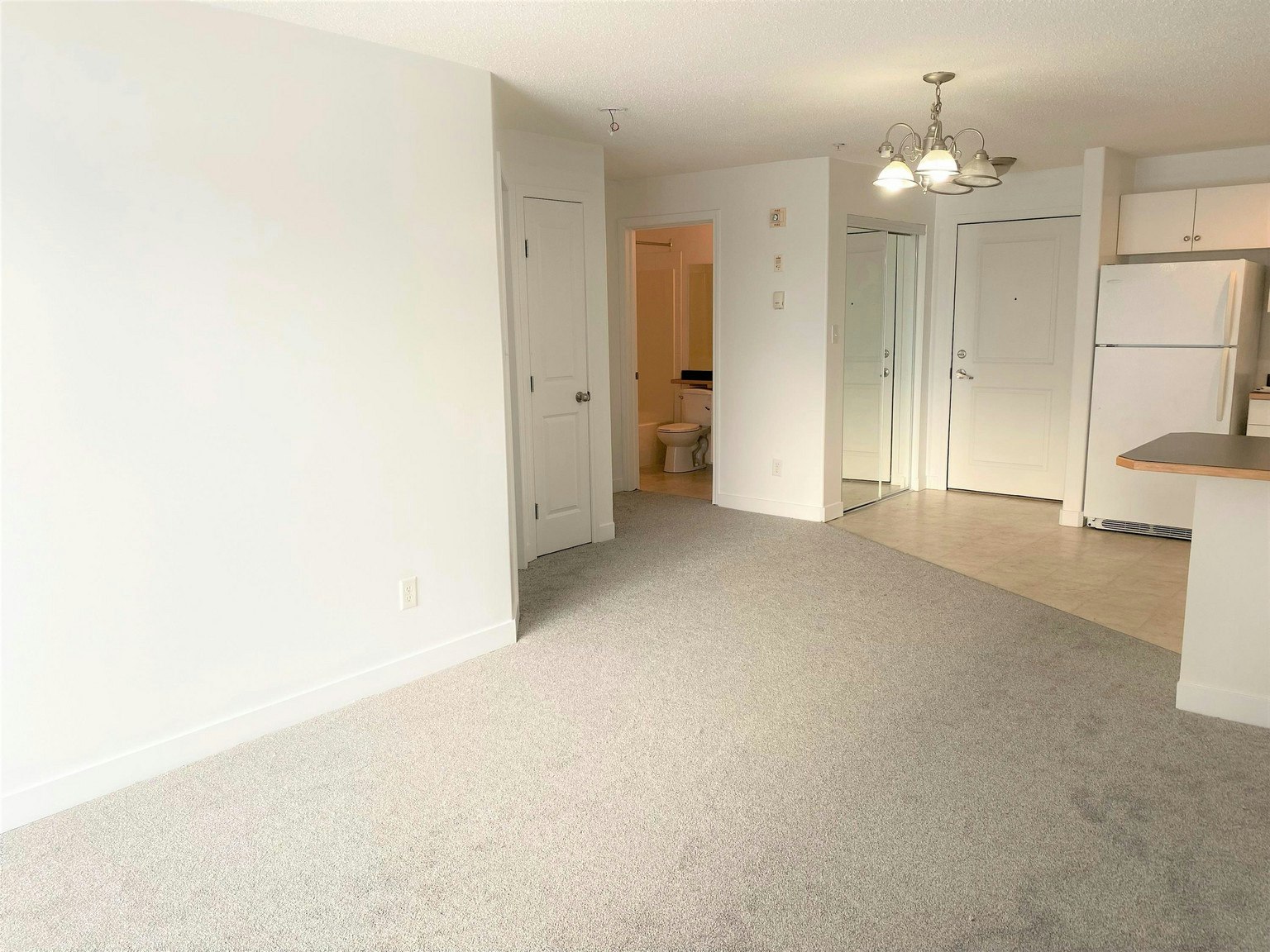 11325 83 Street Northwest, Edmonton, AB, T5B 4W5 - 12