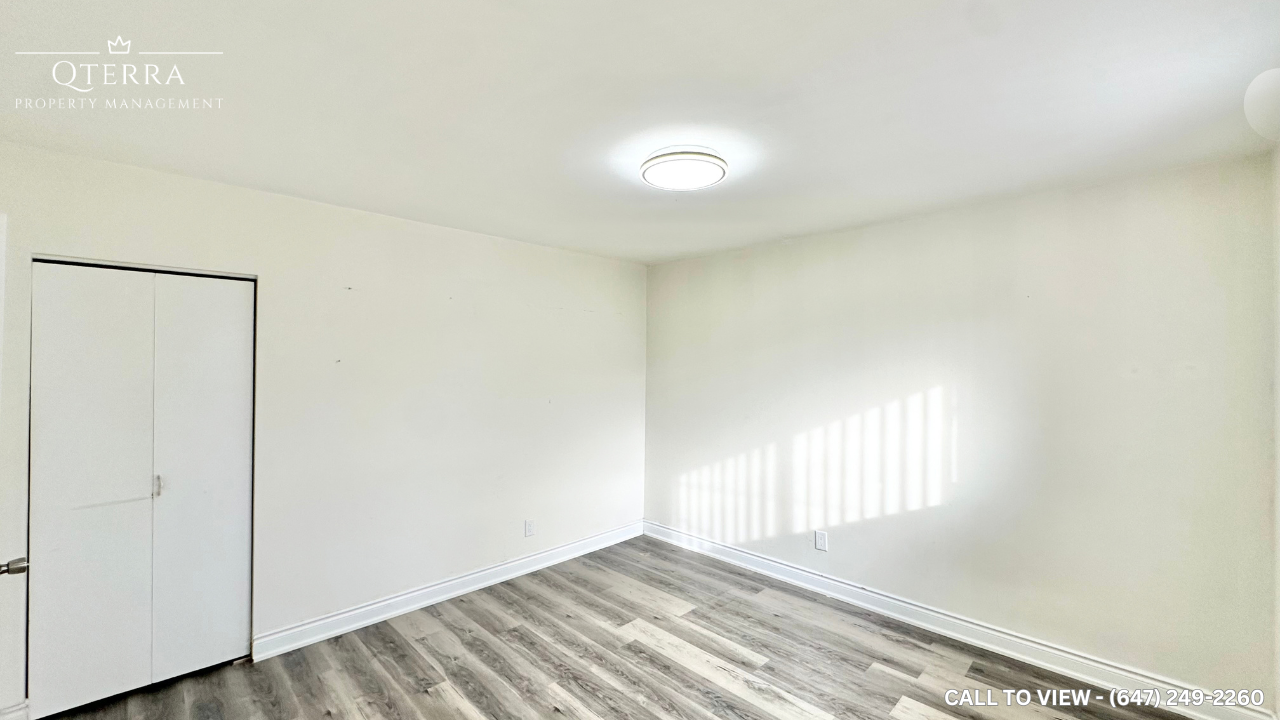 1-44 Strathavon Drive, Toronto, ON, M9V 2H6 - 9