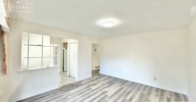 1-44 Strathavon Drive, Toronto, ON, M9V 2H6 - 3