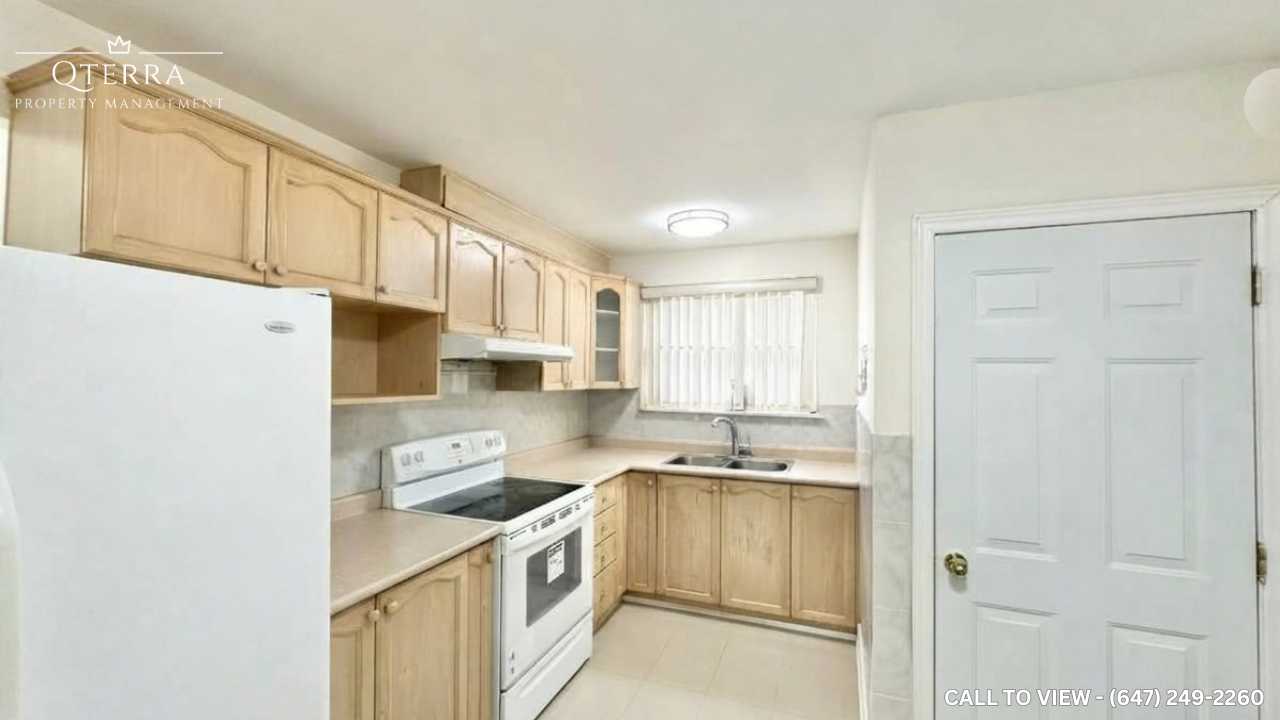 1-44 Strathavon Drive, Toronto, ON, M9V 2H6 - 2