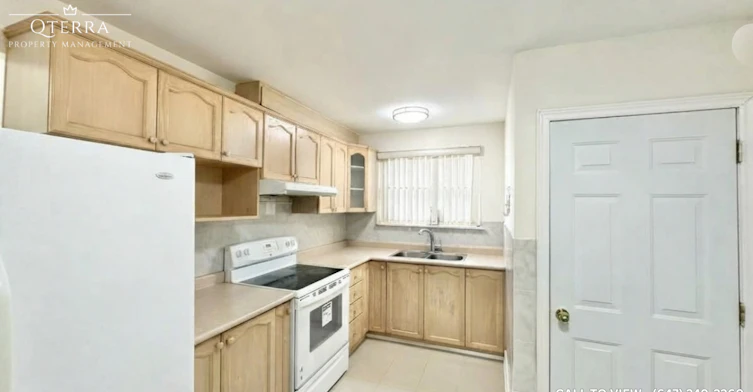 1-44 Strathavon Drive, Toronto, ON, M9V 2H6 - 2