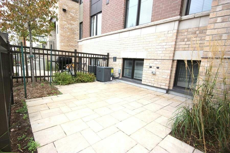 683 Sue Holloway Drive, Ottawa, ON, K2J 5R6 - 5