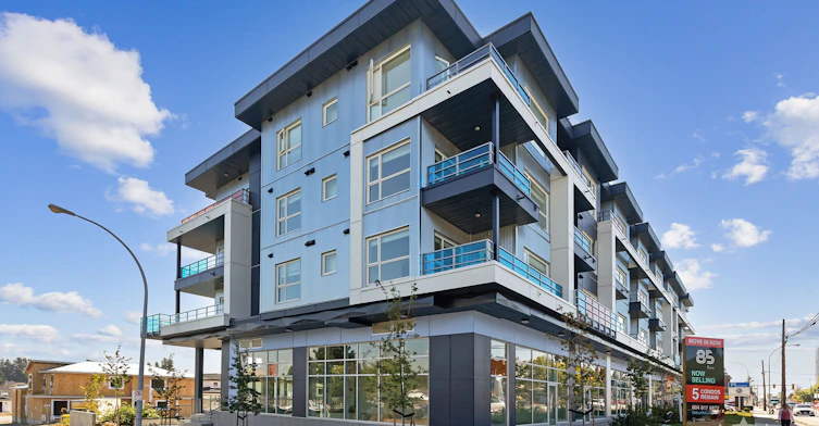403, , Surrey, BC, V3W 3N5
