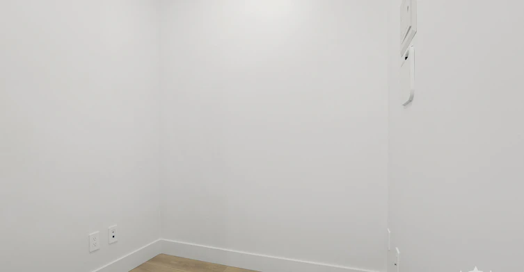 403, , Surrey, BC, V3W 3N5 - 7