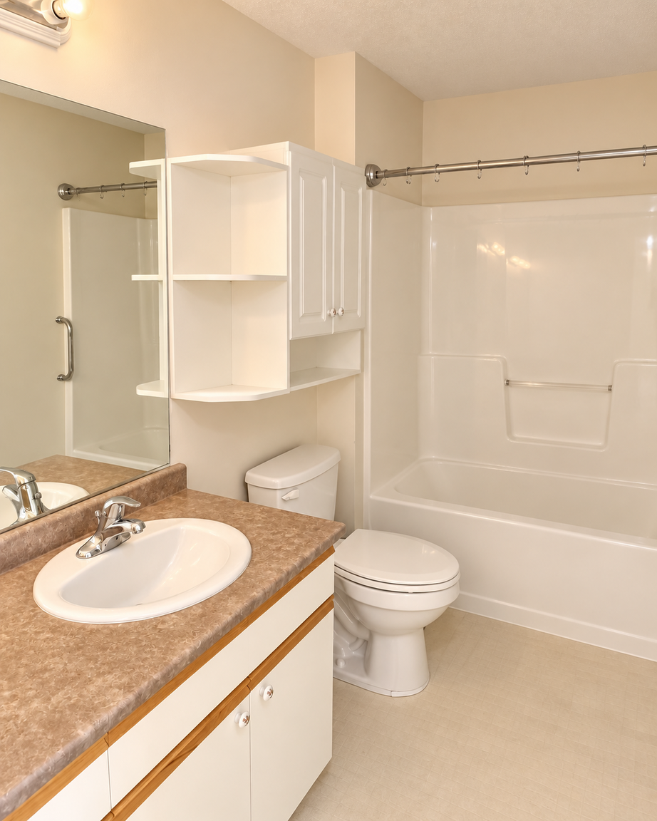 203-2904 Hopkins Road, Prince George, BC, V2N 1L5 - 2