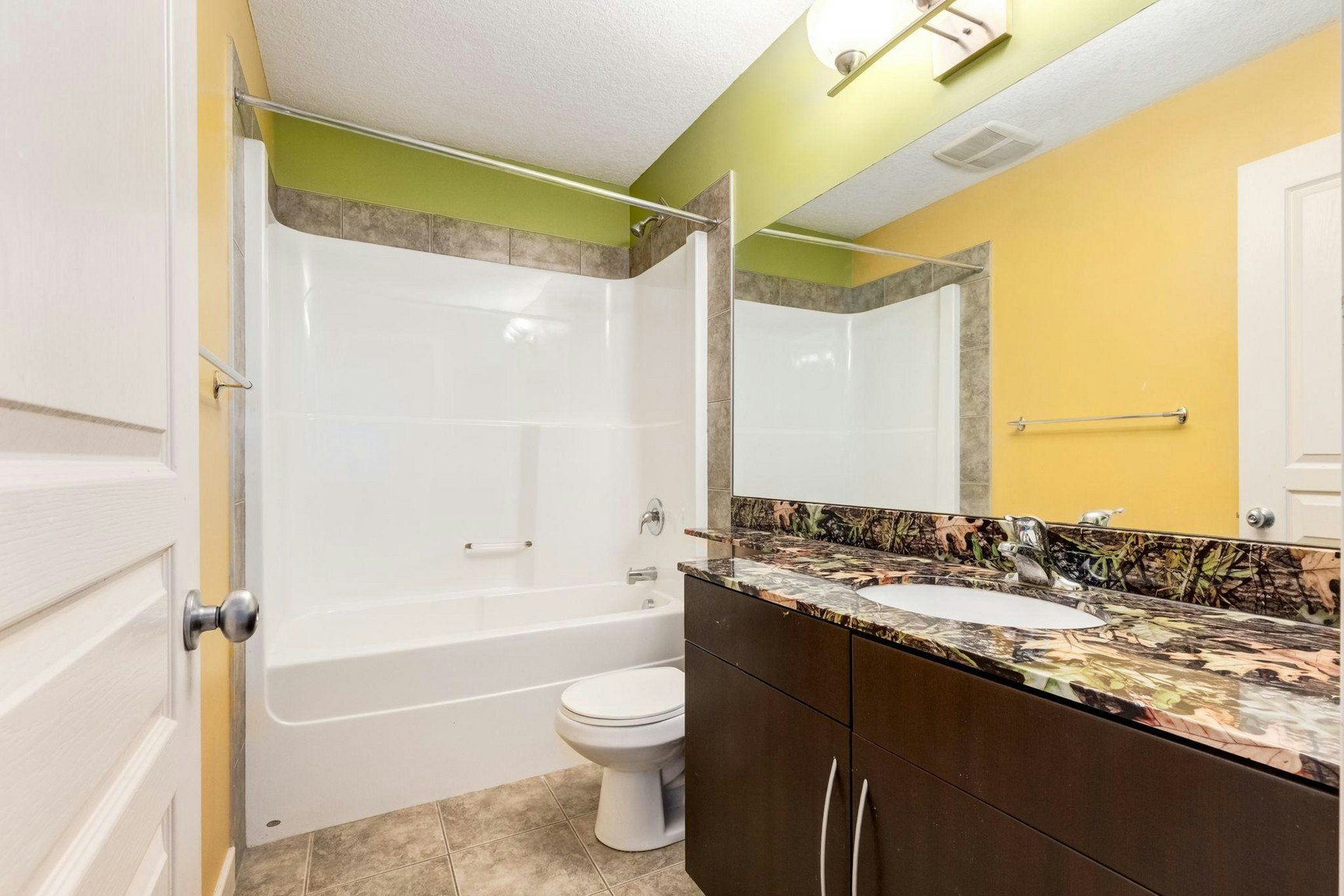 226-226 Silverado Bank Circle Southwest, Calgary, AB, T2X 0J1 - 8