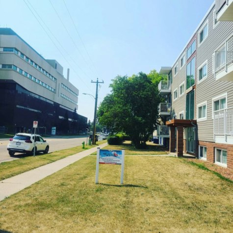 5104 43 Street, Red Deer, AB
