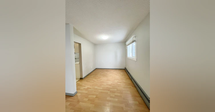 5104 43 Street, Red Deer, AB - 12