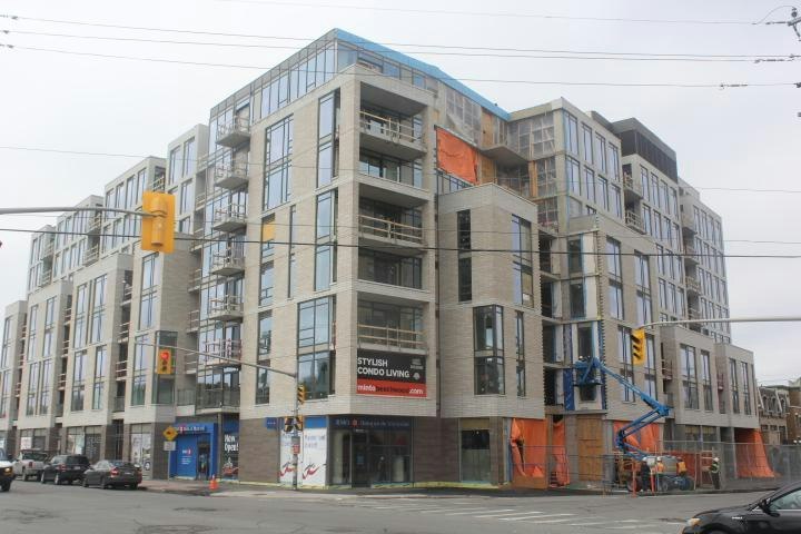 216-411 Mackay Street, Ottawa, ON, K1M 2C5
