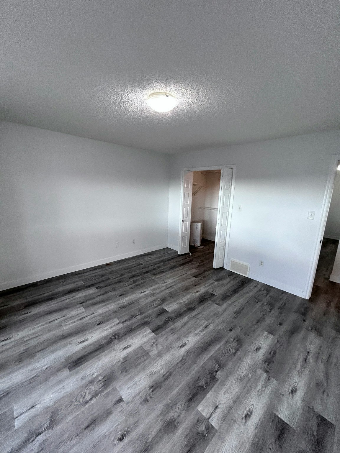 1903 28 Street Northwest, Edmonton, AB, T6T 0K2 - 15