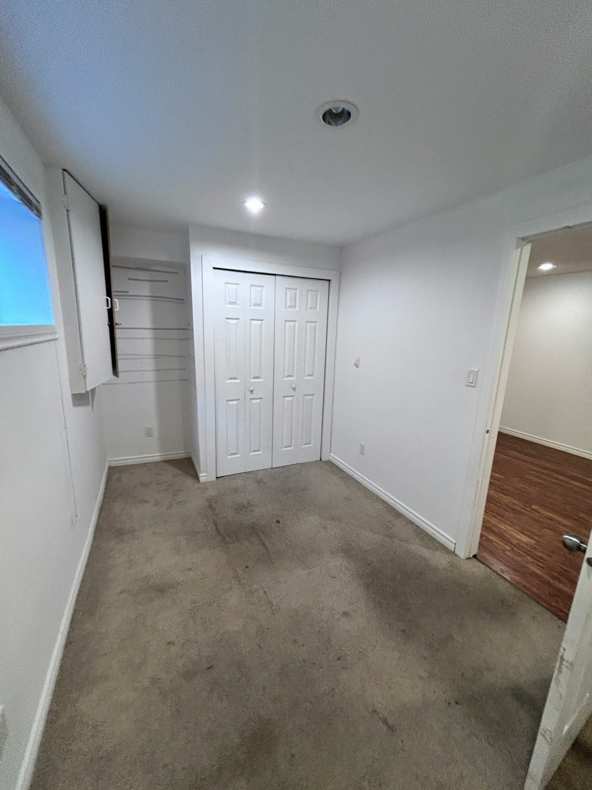 1903 28 Street Northwest, Edmonton, AB, T6T 0K2 - 28