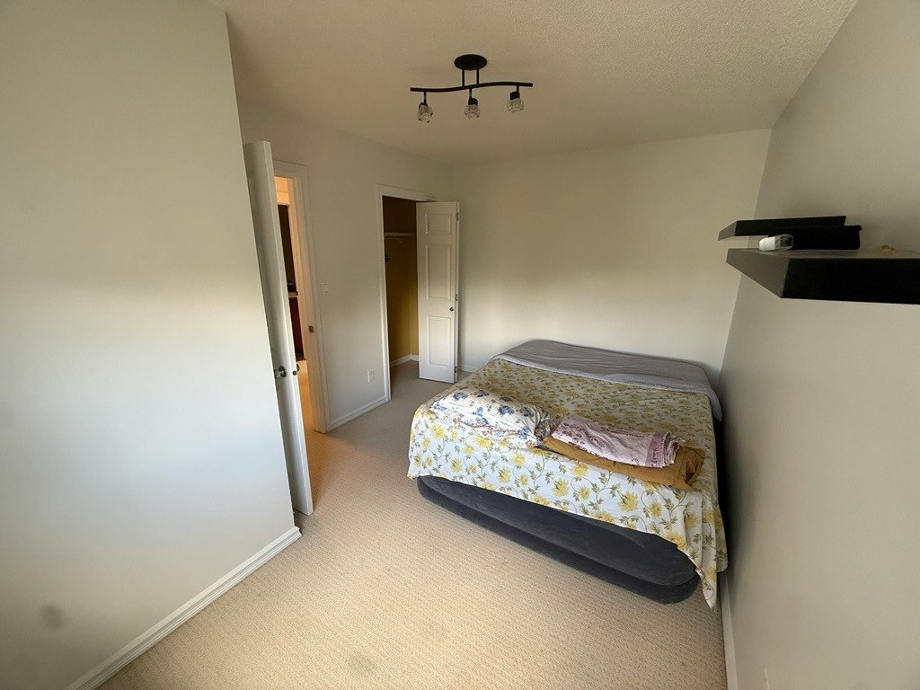 1433 Hodgson Way Nw, Edmonton, AB, T6R 3N5 - 6