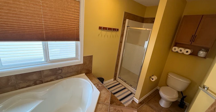 1433 Hodgson Way Nw, Edmonton, AB, T6R 3N5 - 3