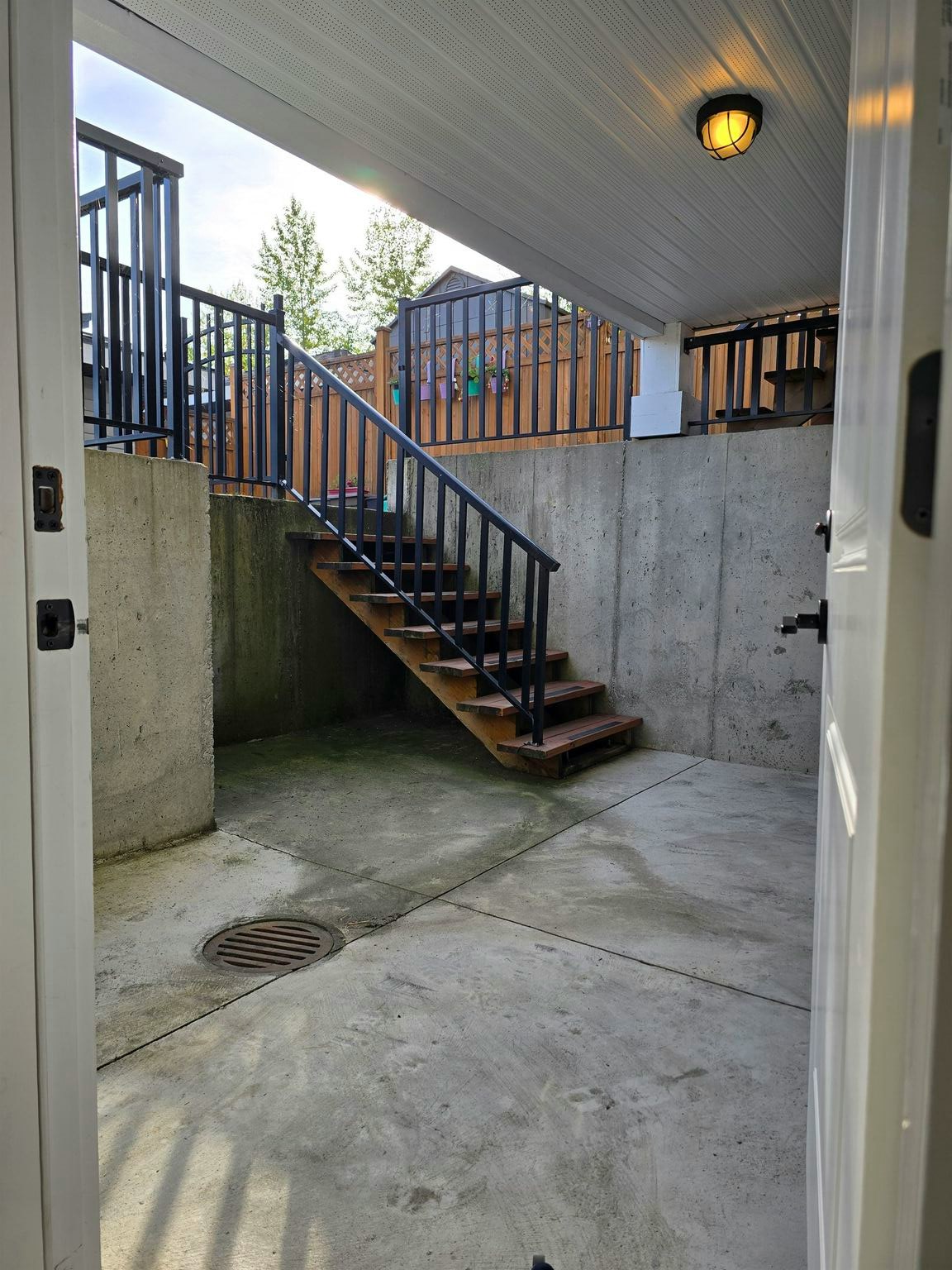 20522 70 Avenue, Langley, BC, V2Y 0W4