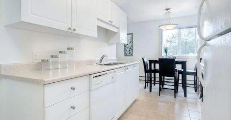 112-5625 13 Avenue, Edson, AB, T7E 1Y2 - 5