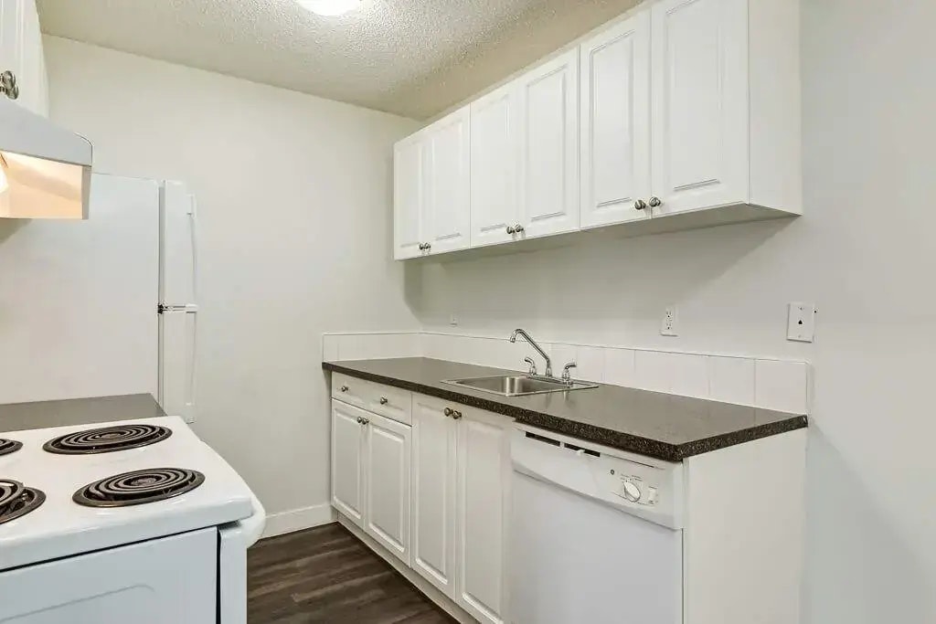 D301-3005 56 Avenue, Lloydminster City West, AB, T9V 1Z6 - 13