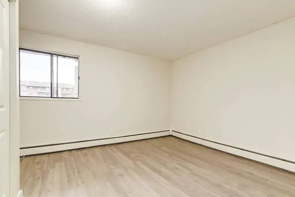 D301-3005 56 Avenue, Lloydminster City West, AB, T9V 1Z6 - 11