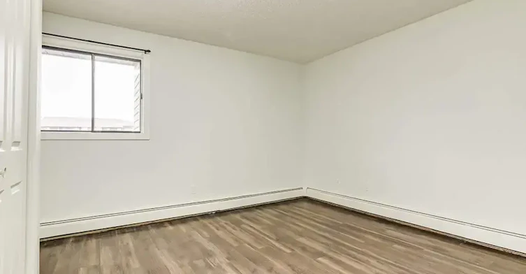 E104-3005 56 Avenue, Lloydminster City West, AB, T9V 1Z6 - 20