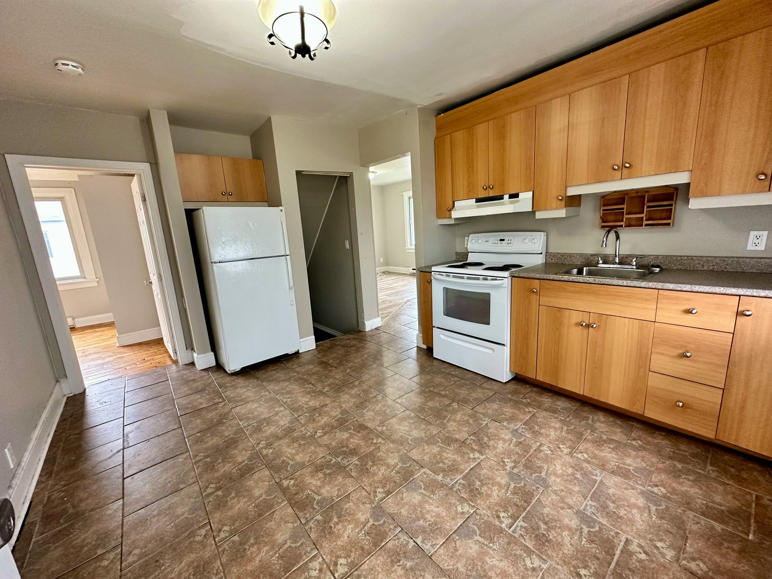 289-289 Richelieu Avenue, Ottawa, ON, K1L 7C9 - 6