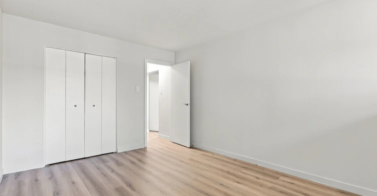 5755 Sir Walter Scott Avenue, Côte-Saint-Luc, QC, H4W 1S4 - 24