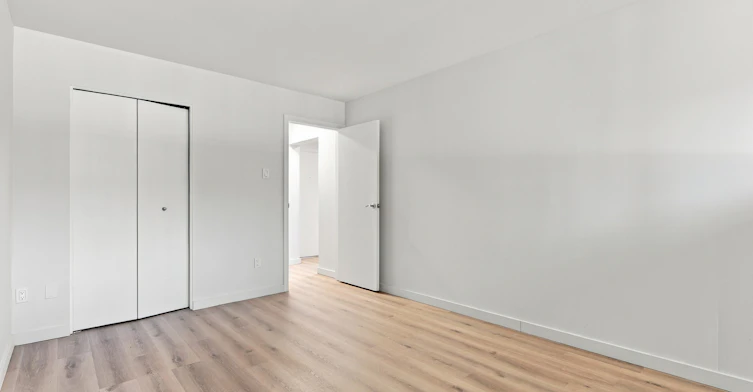 5755 Sir Walter Scott Avenue, Côte-Saint-Luc, QC, H4W 1S4 - 17