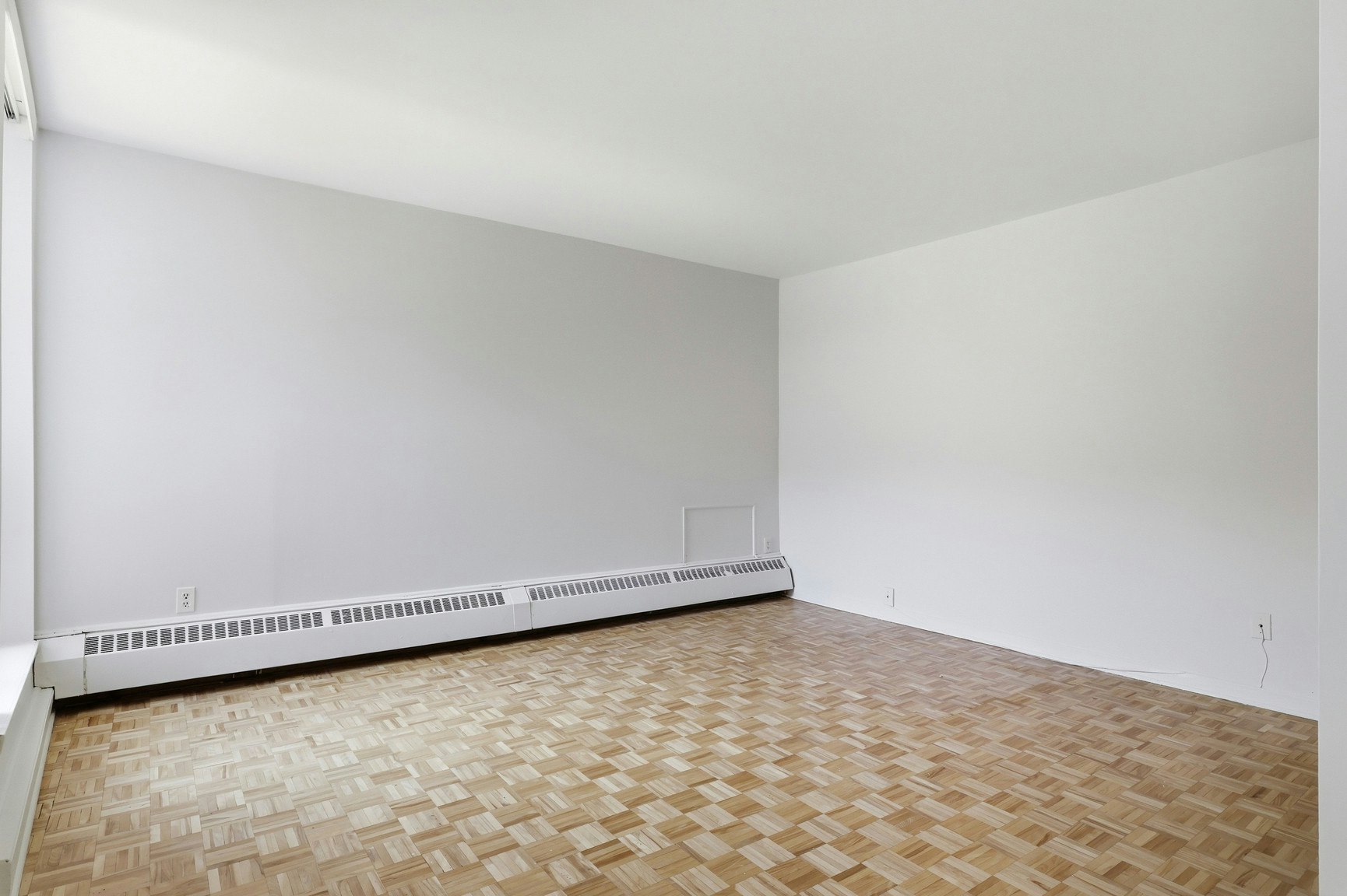5755 Sir Walter Scott Avenue, Côte-Saint-Luc, QC, H4W 1S4 - 6