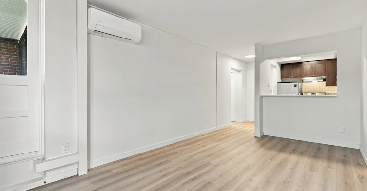 5755 Sir Walter Scott Avenue, Côte-Saint-Luc, QC, H4W 1S4 - 13