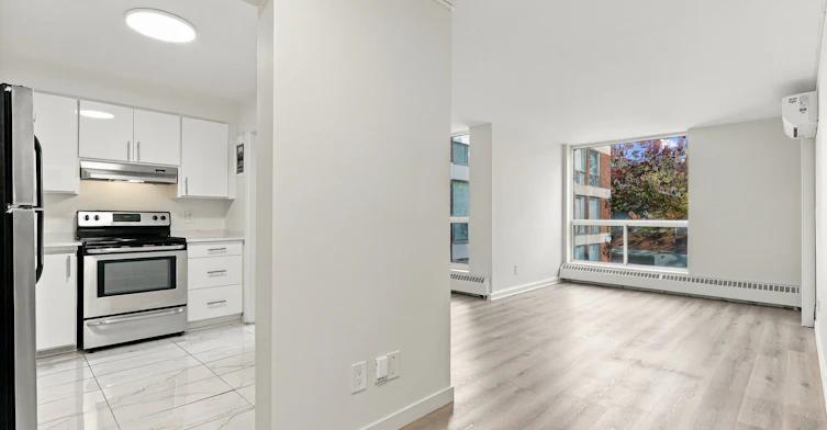 5755 Sir Walter Scott Avenue, Côte-Saint-Luc, QC, H4W 1S4 - 19