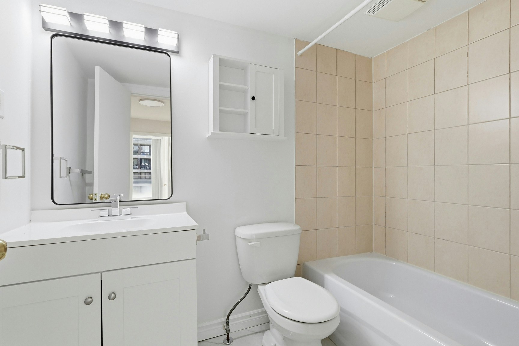 5755 Sir Walter Scott Avenue, Côte-Saint-Luc, QC, H4W 1S4 - 10