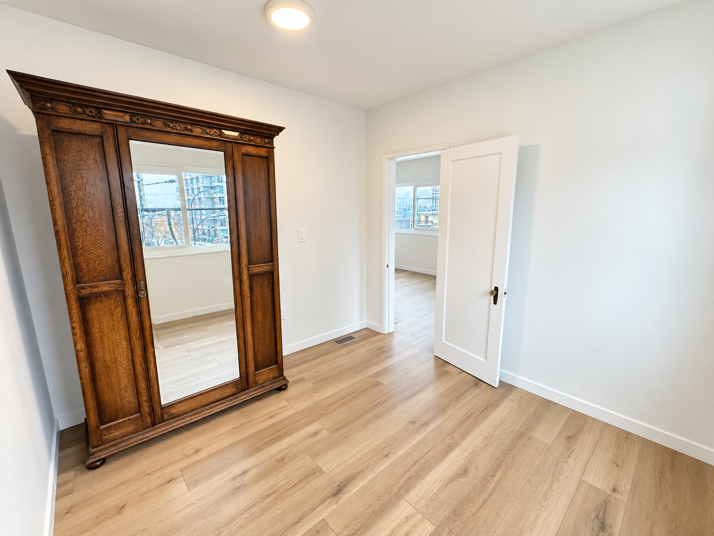 1-2303 Main Street, Vancouver, BC, V5T 3C9 - 9
