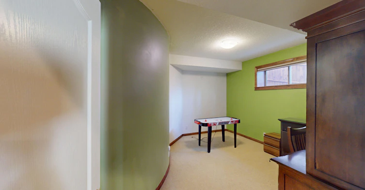 35 Tremblant Point SW, Calgary, AB, T3H 0B9 - 27