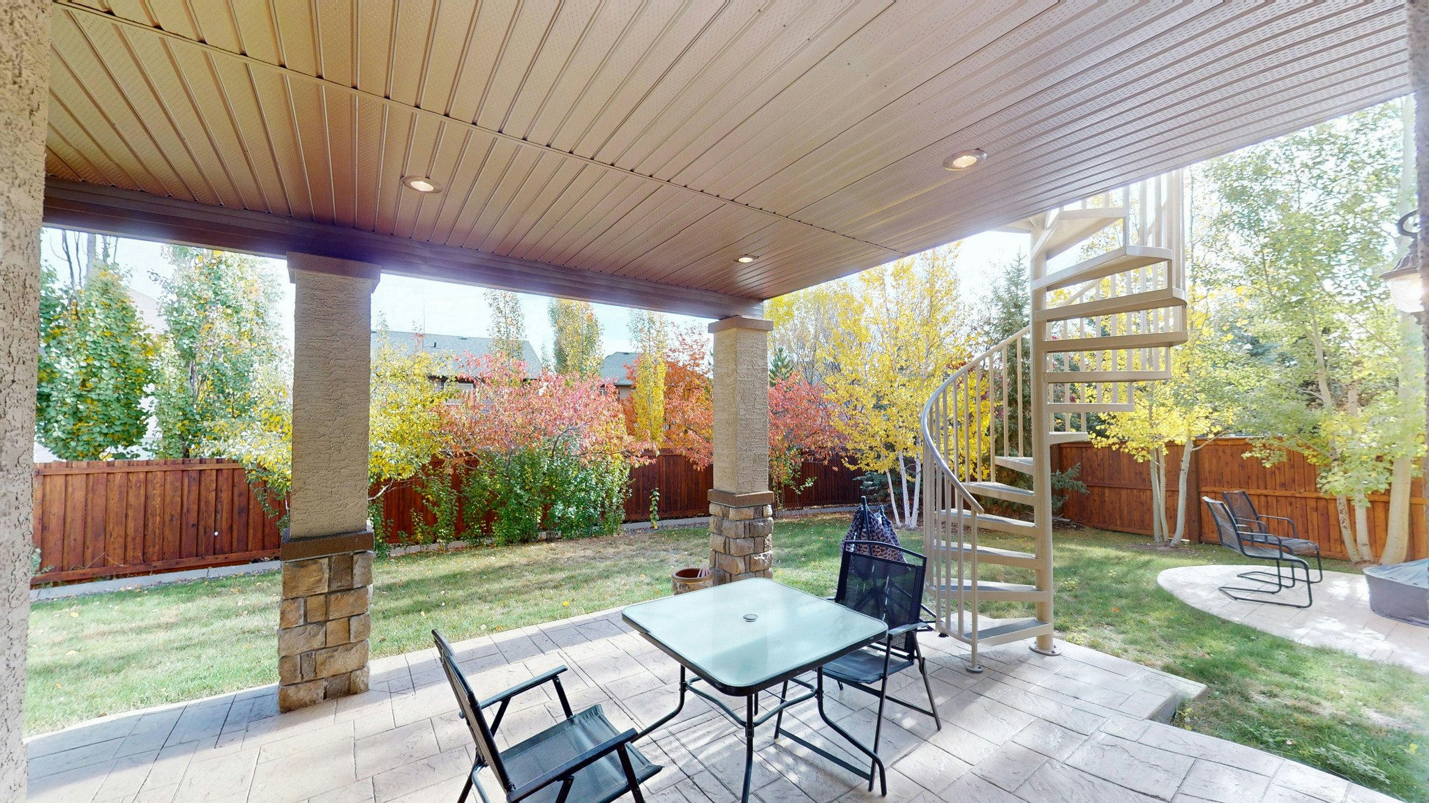 35 Tremblant Point SW, Calgary, AB, T3H 0B9 - 30