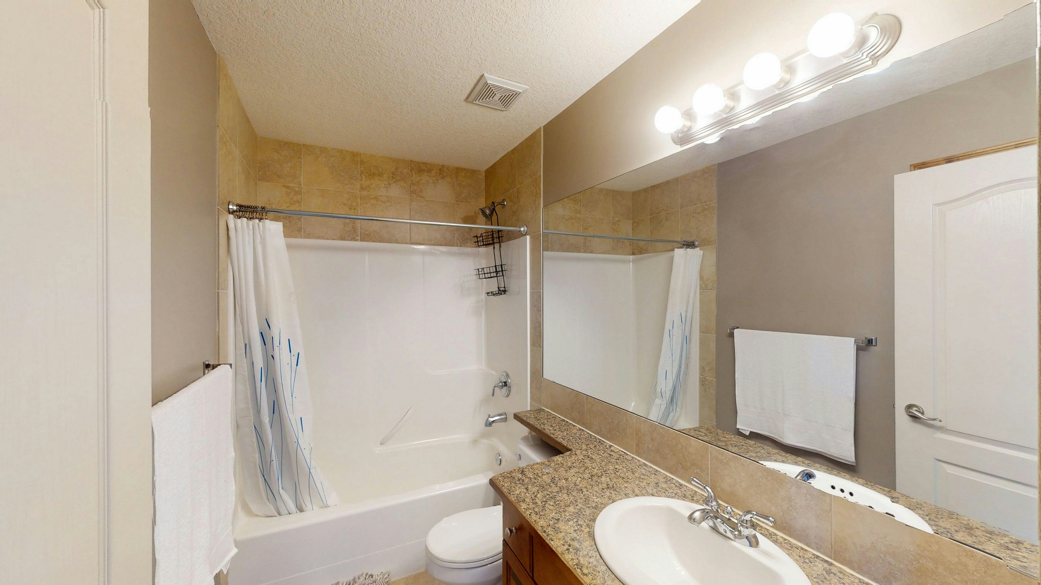 35 Tremblant Point SW, Calgary, AB, T3H 0B9 - 14